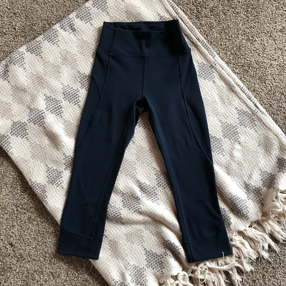 Lululemon In Movement Crop 19” Legging
